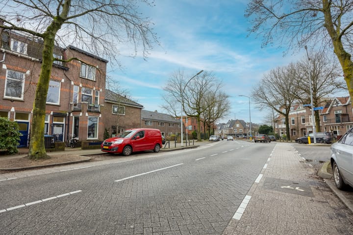 Foto 37 van Van 't Santstraat 14