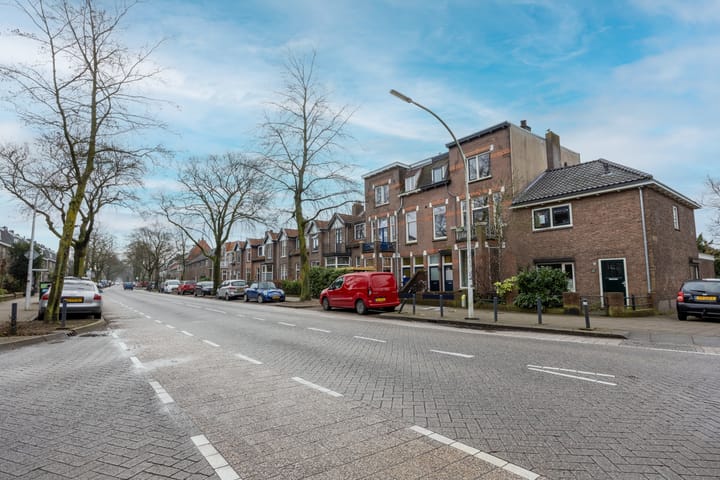 Foto 38 van Van 't Santstraat 14