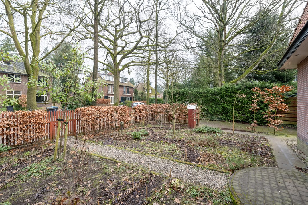 Foto 56 van Melvill van Carnbeelaan 2