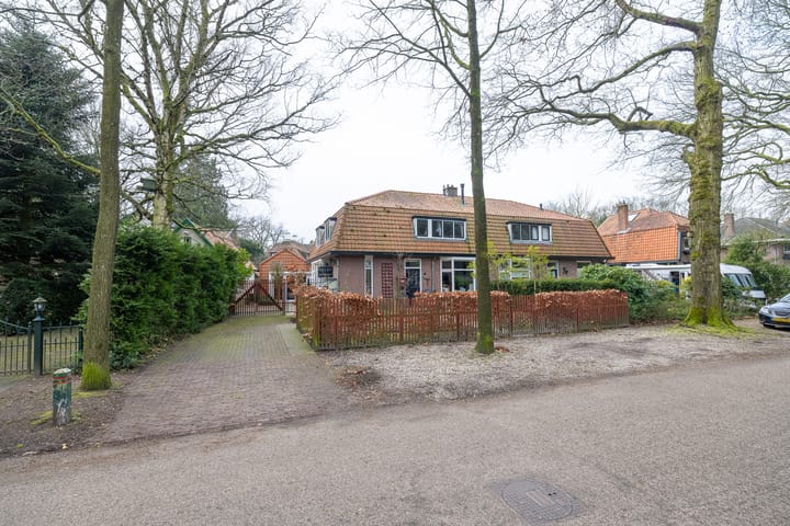 Foto 57 van Melvill van Carnbeelaan 2