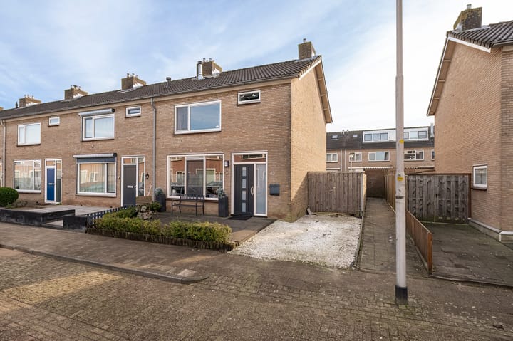 Photo 25 of van Hogendorpstraat 43