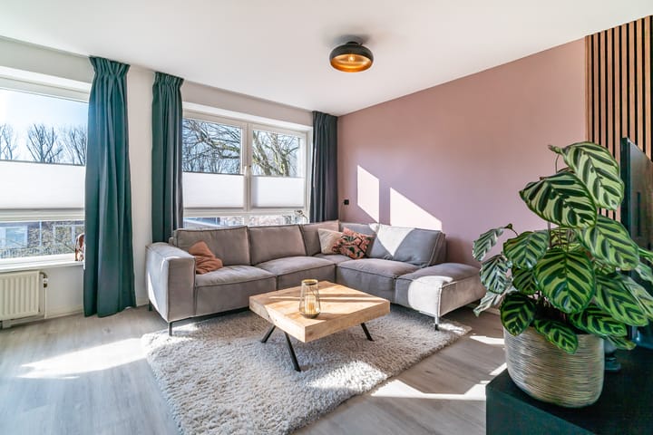 Foto 12 van Van der Lelijstraat 75-I