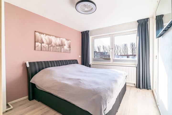 Foto 27 van Van der Lelijstraat 75-I