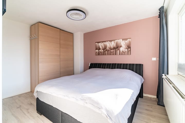 Foto 28 van Van der Lelijstraat 75-I