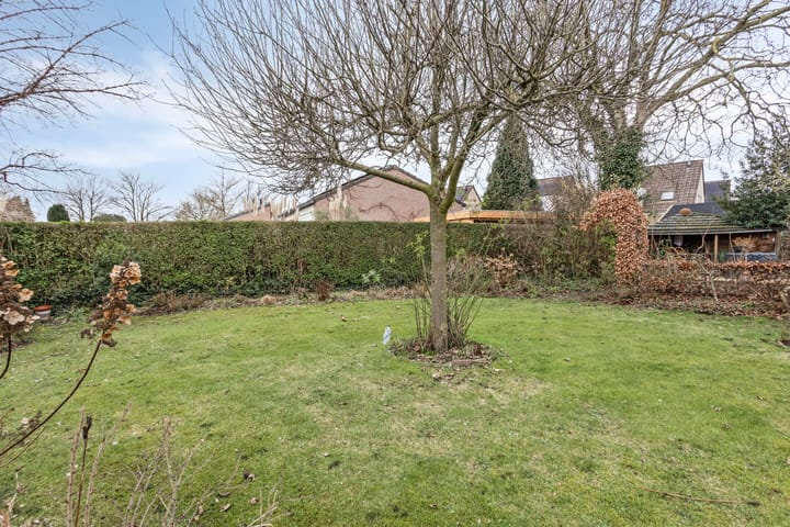 Foto 42 van Heuvelstraat 30