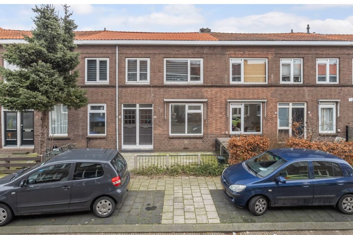 Foto 2 van Camphuijzenstraat 10