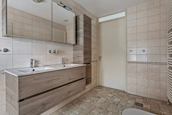 Foto 34 van Erkens-akker 14