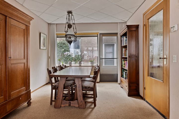 Photo 16 of Brugstraat 16