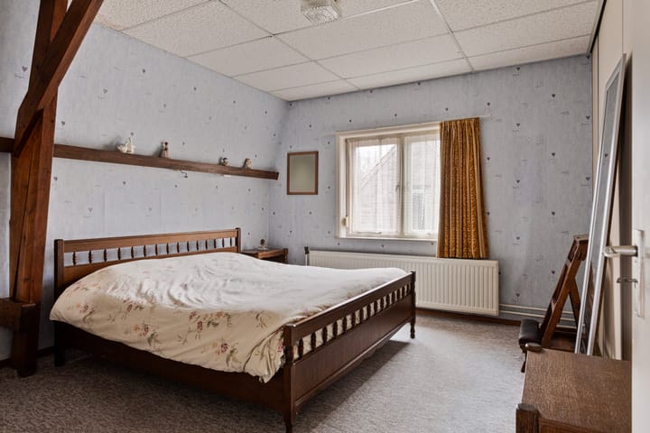 Photo 38 of Brugstraat 16