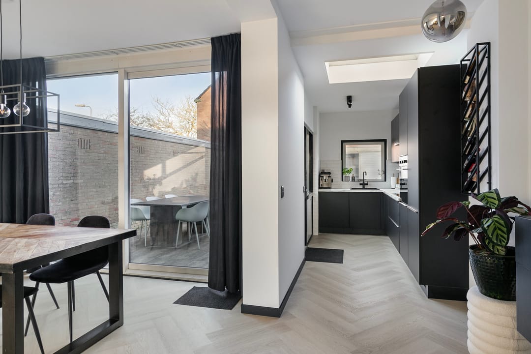 Photo 8 of Rivièralaan 1