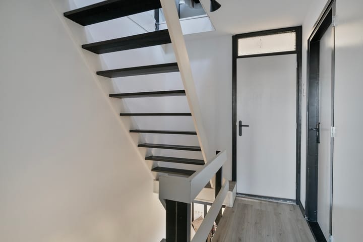 Foto 15 van Rivièralaan 1