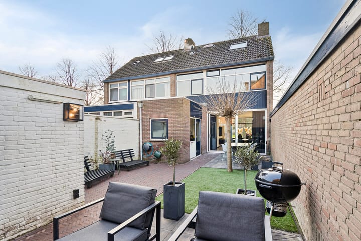 Foto 30 van Rivièralaan 1