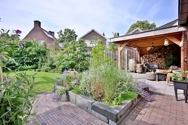 Foto 36 van Leliestraat 3