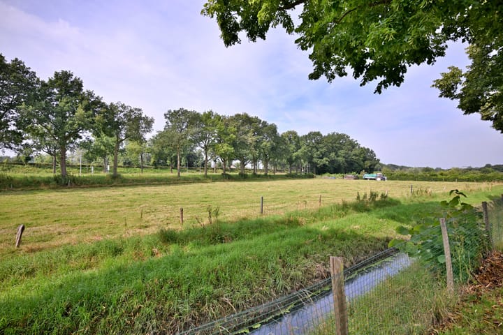 Foto 47 van Leliestraat 3