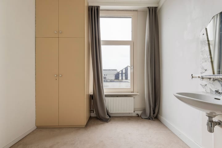 Foto 14 van Baroniestraat 53