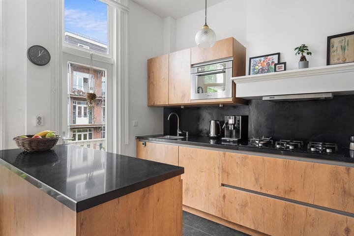 Foto 15 van Eerste Helmersstraat 134-2