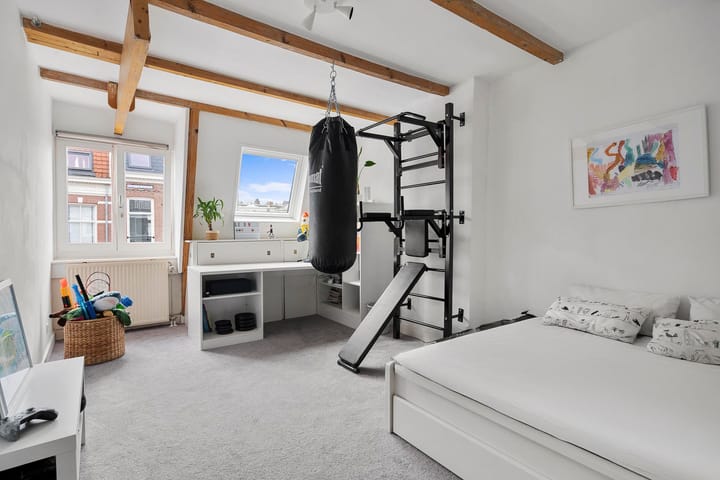 Foto 25 van Eerste Helmersstraat 134-2