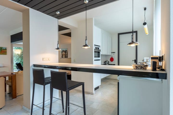 Foto 22 van Burg. van Rijckevorselstraat 5