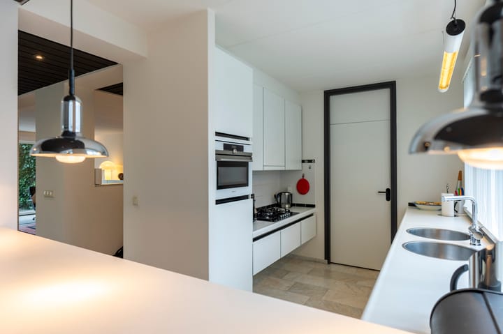 Foto 23 van Burg. van Rijckevorselstraat 5