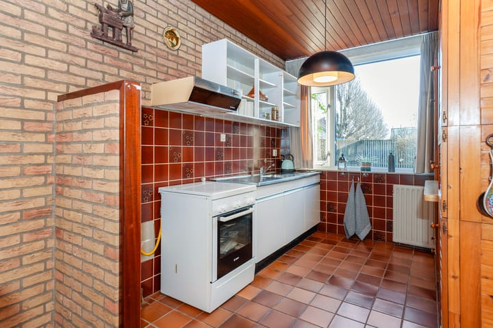 Foto 9 van Fluitekruid 34