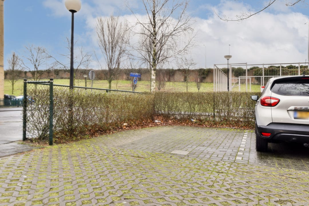 Foto 17 van Milovan Djilasplein 16