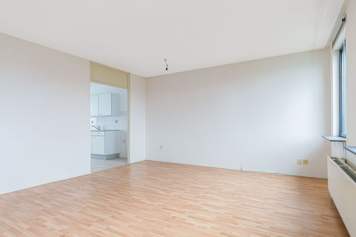 Foto 22 van Jacques Tatilaan 61