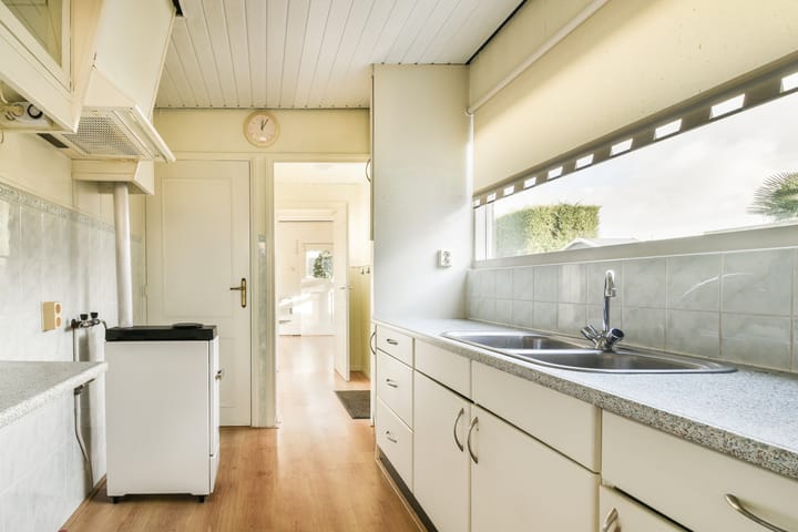 Foto 9 van 3e Poellaan 59