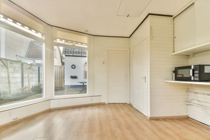 Foto 11 van 3e Poellaan 59