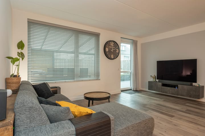 Foto 15 van Willemselaan 11