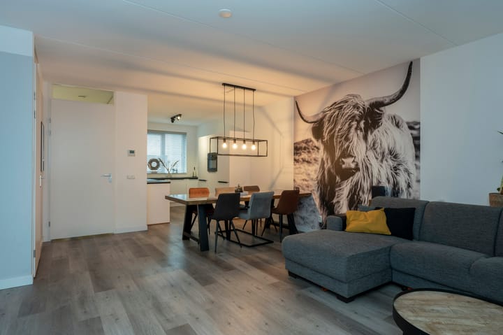 Foto 16 van Willemselaan 11