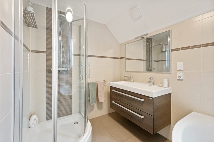 Foto 28 van Roerdomp 69