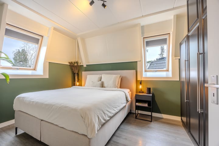 Foto 17 van Zwaanstraat 166