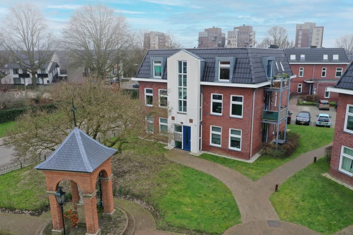 Foto 29 van Zwaanstraat 166