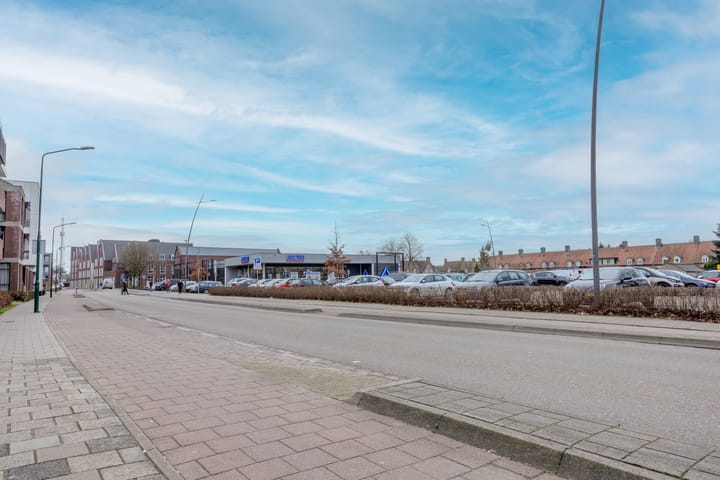 Foto 36 van Zwaanstraat 166