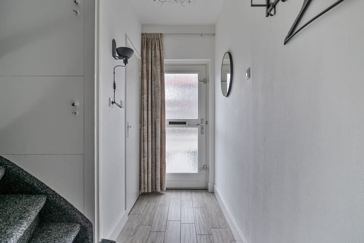 Foto 10 van Van Montfortstraat 10