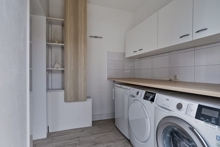 Foto 19 van Van Montfortstraat 10