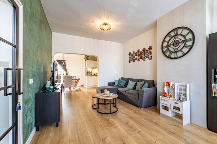 Photo 9 of Middenstraat 42