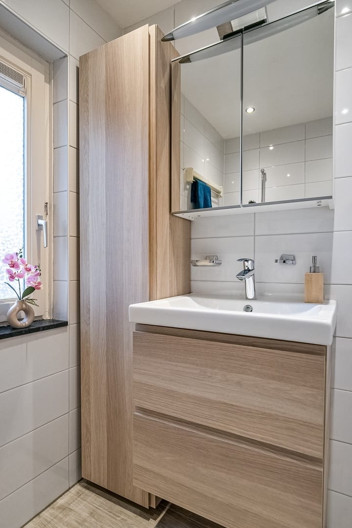 Foto 31 van Van Montfortstraat 10