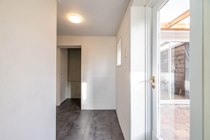 Photo 22 of Middenstraat 42