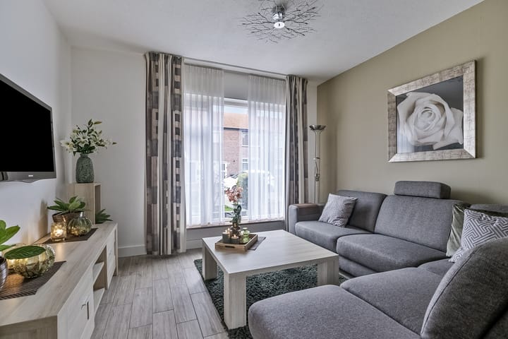 Foto 2 van Van Montfortstraat 10