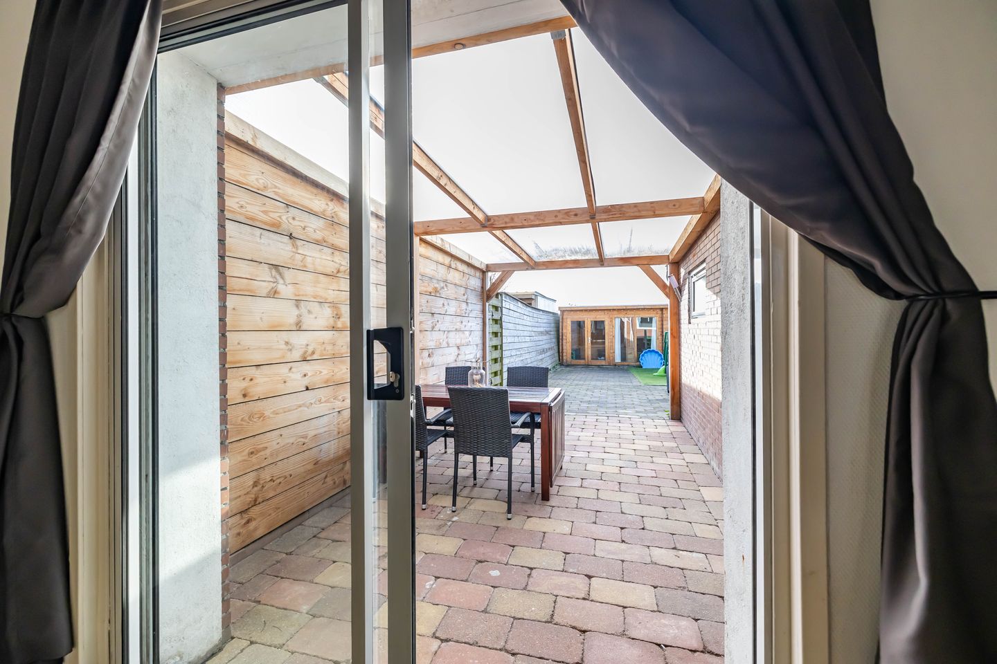 Foto 25 van Middenstraat 42