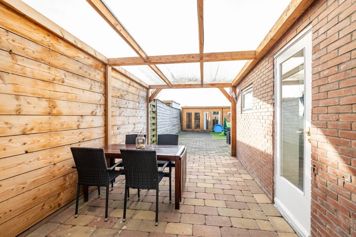 Photo 26 of Middenstraat 42