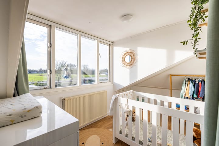 Photo 37 of Middenstraat 42