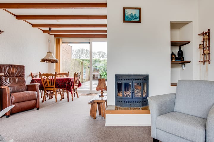 Foto 4 van Esdoornstraat 4