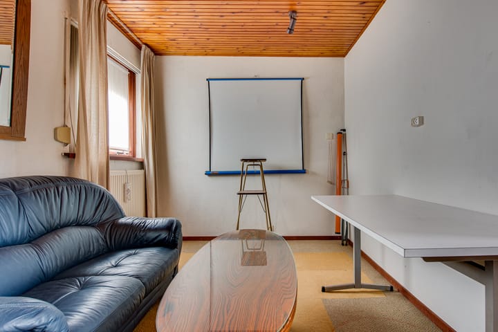 Photo 20 of Esdoornstraat 4