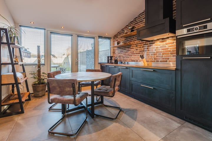 Photo 4 of Beatrixlaan 12