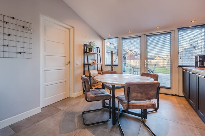 Photo 12 of Beatrixlaan 12