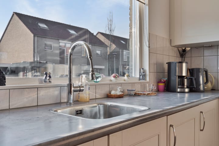 Foto 12 van Bonenkruidstraat 4