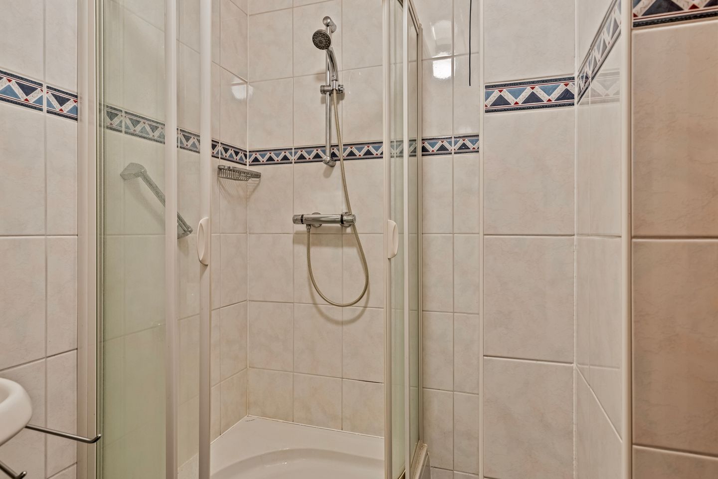 Photo 14 of Kometenstraat 10