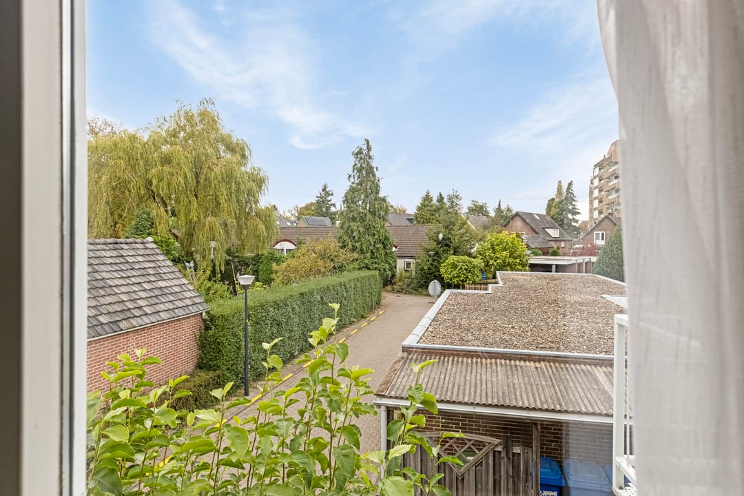 Photo 16 of Kometenstraat 10